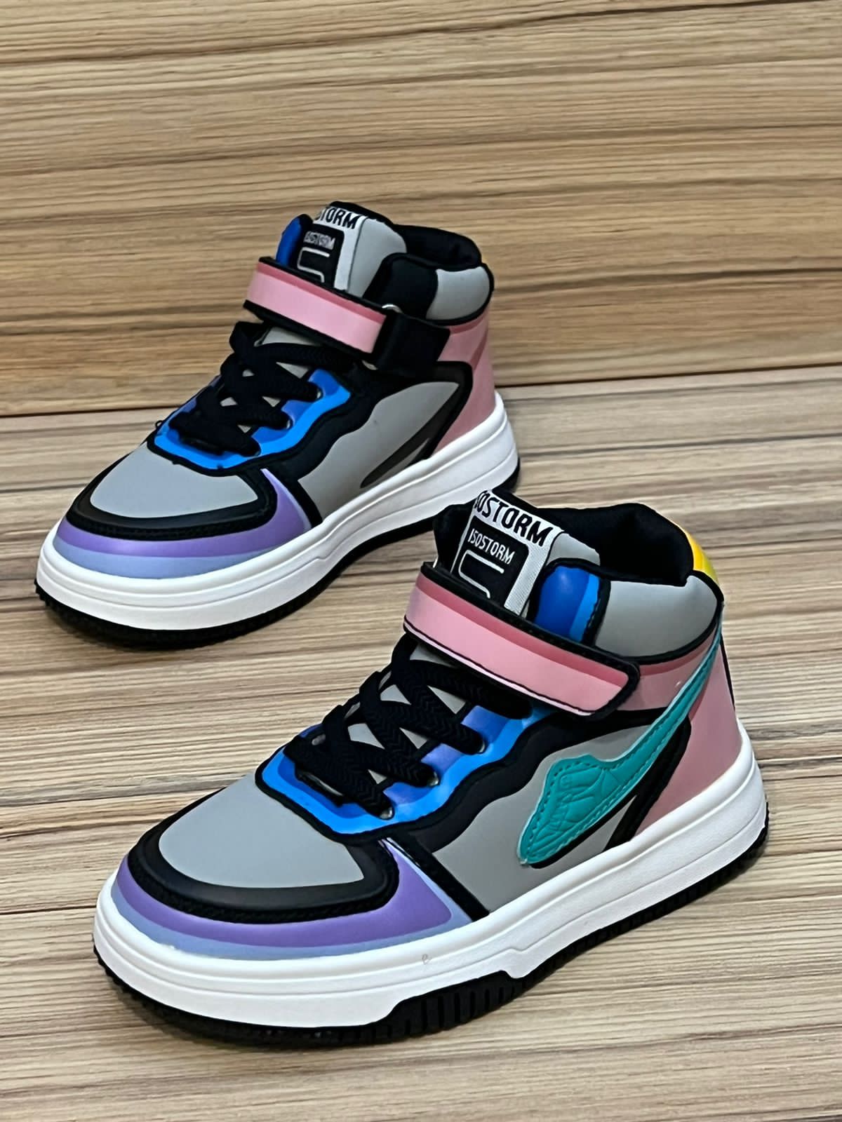 Детские весенние кроссовки FASHION SO-242-12 (10 пар в коробе, размер 26-31)